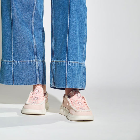 Women Wendy Comf Suede Crochet - Pale Pink/Multi | HEYDUDE