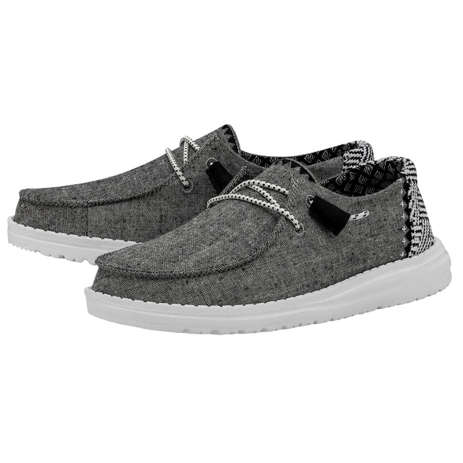 Women Wendy Chambray Woven - Onyx | HEYDUDE