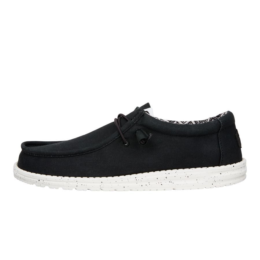 Men Wally Stretch Canvas - Black/White | HEYDUDE