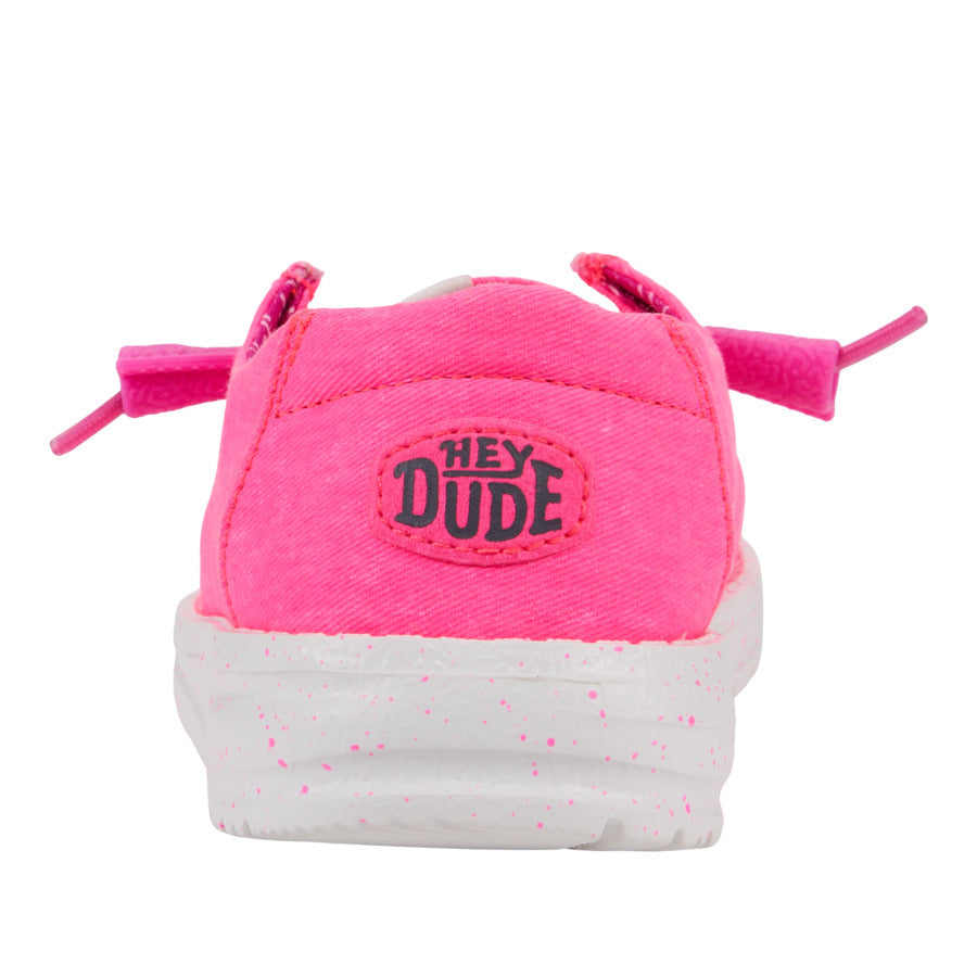 Kids Wendy Youth Stretch Canvas - Neon Pink | HEYDUDE