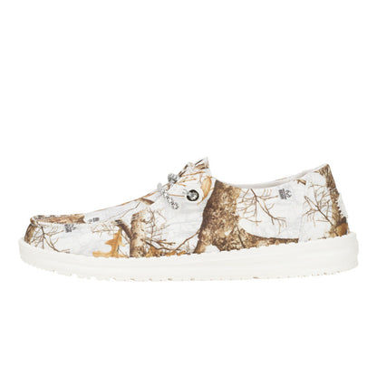 Women Wendy Realtree Edge® Colors - White/Camo | HEYDUDE