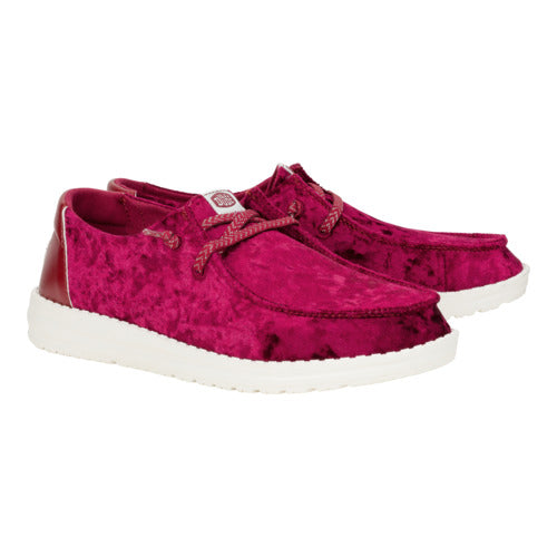 Women Wendy Crushed Velvet - Burgundy | HEYDUDE