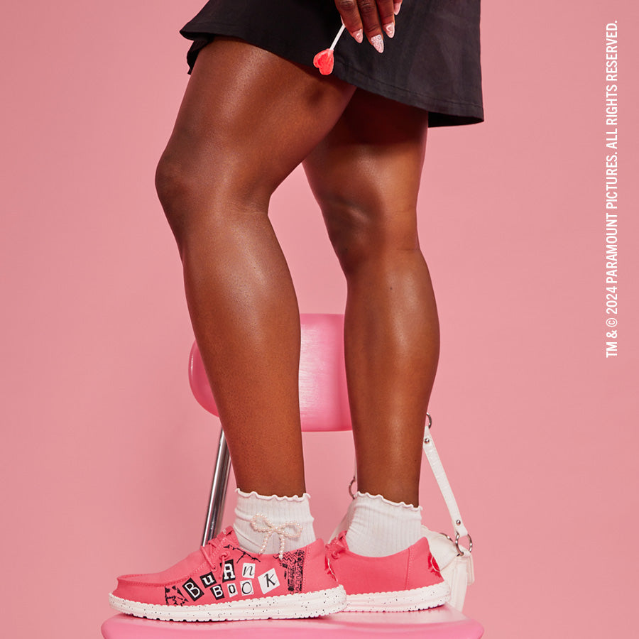 Women Wendy Mean Girls - Electric Pink/Multi | HEYDUDE