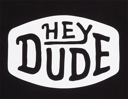 Men Go To Chest Buckle Tee - Black | HEYDUDE