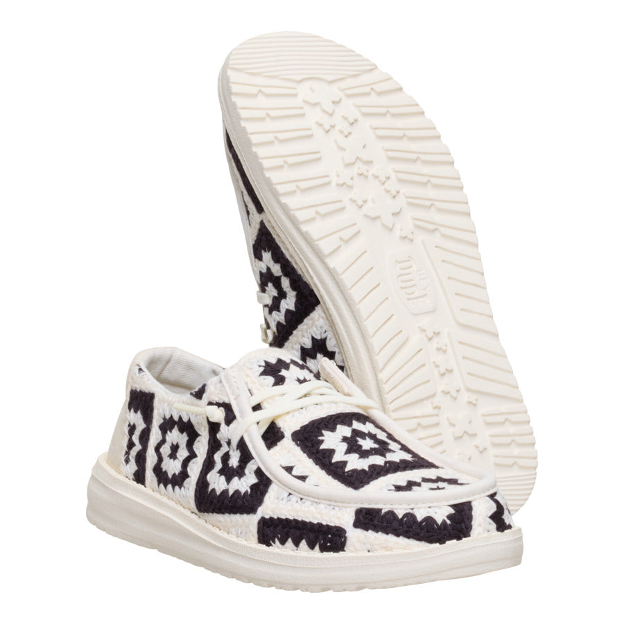 Women Wendy Cottage Crochet - Black/Multi | HEYDUDE