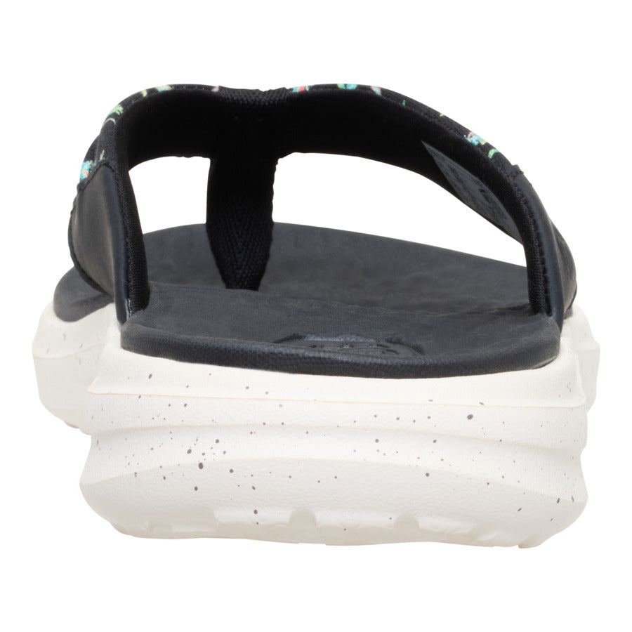 Men Finn Flip - Black/Egret | HEYDUDE