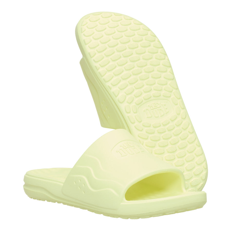 Men Wave Slide - Luminary Green | HEYDUDE