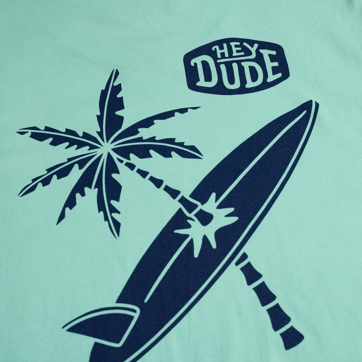 Men Surfboard Tree Tee - Frothy Green | HEYDUDE